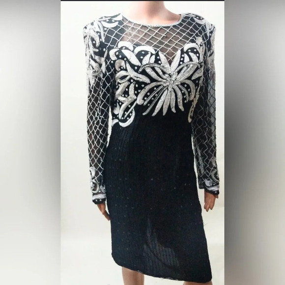 Laurence Kazar Dresses & Skirts - Vintage Laurence Kazar Beaded Sequin 100% Silk Cocktail Evening Dress Size L